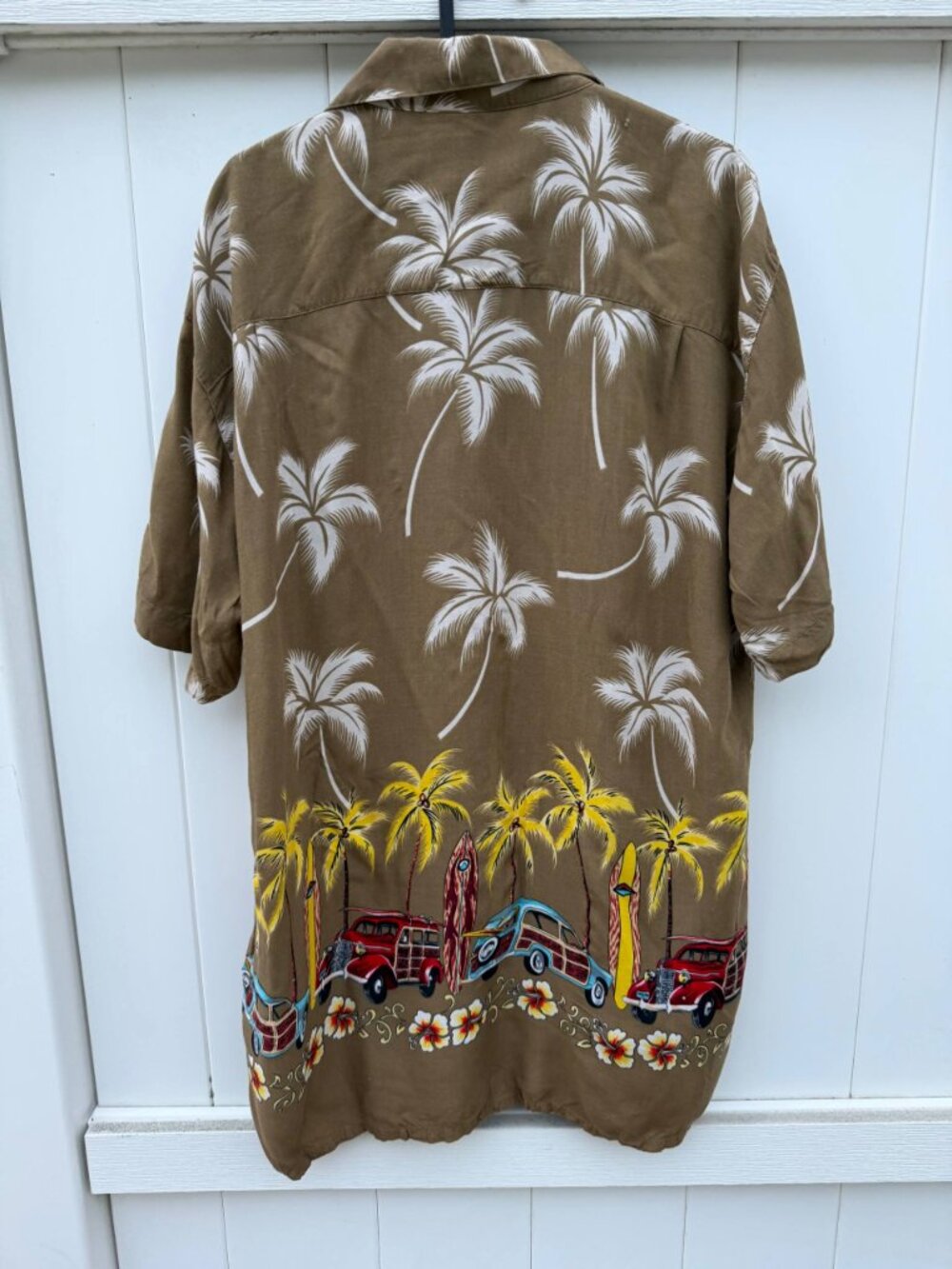 Indocraft Men's Size M Brown Taupe Woody Wagon Palm Tree Rayon Hawaiian Shirt - Picture 3 of 8